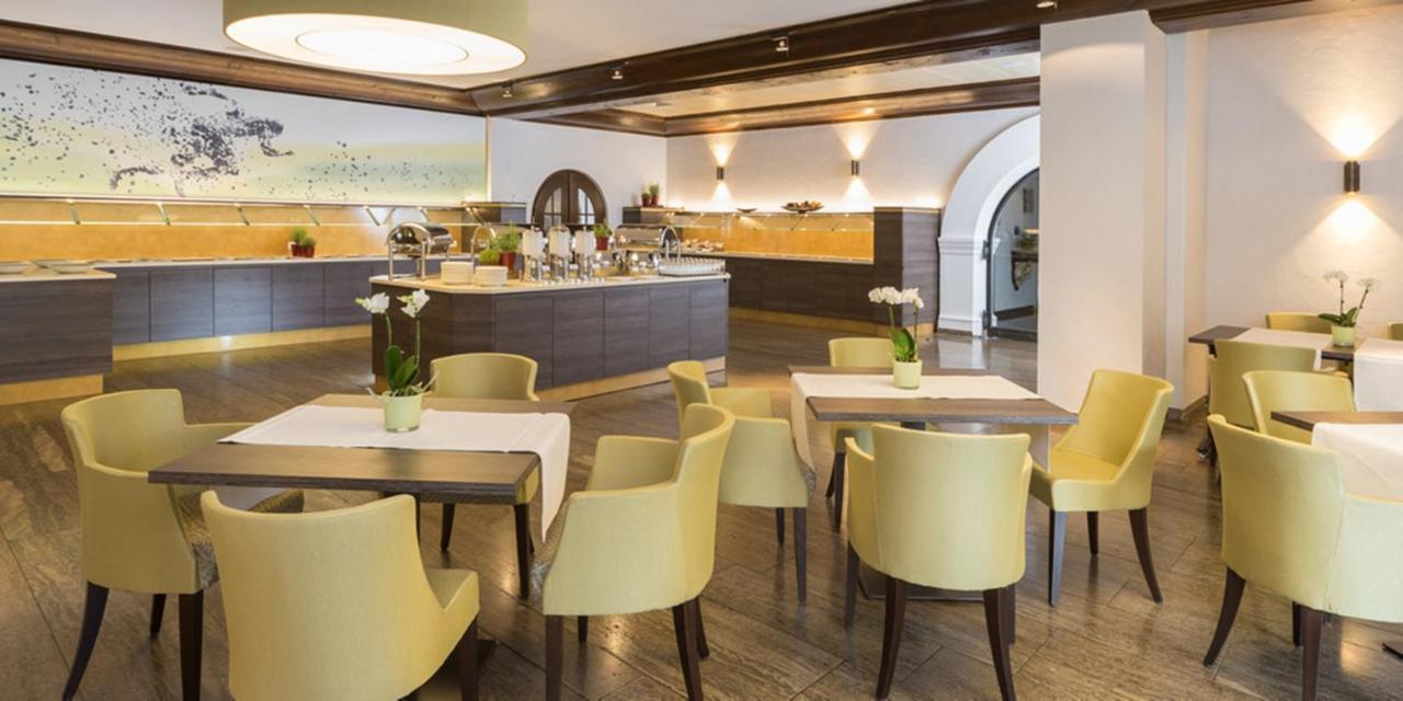 Hotel Herzogspark هيرتسوجيناوراخ المظهر الخارجي الصورة