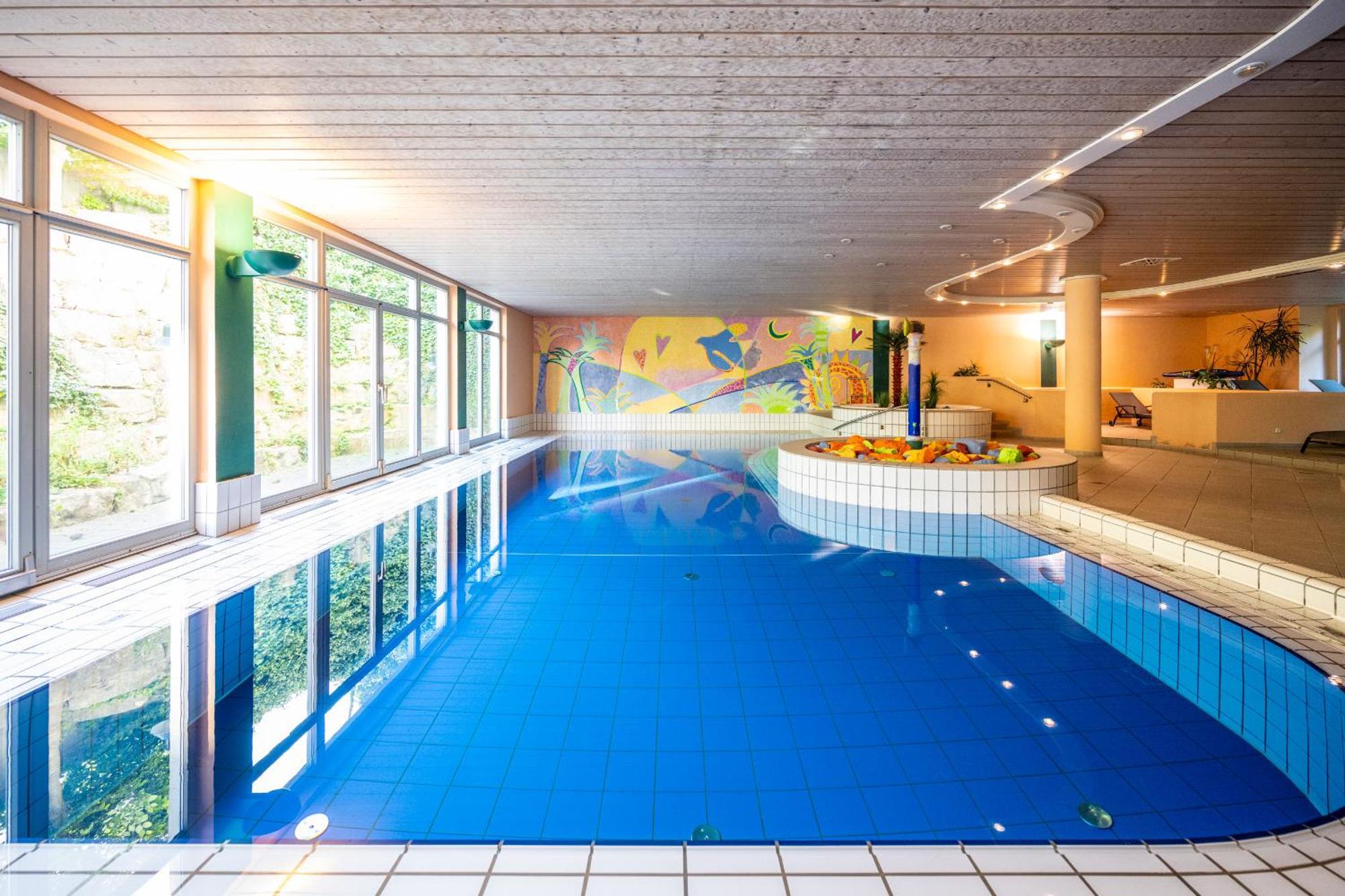 Hotel Herzogspark هيرتسوجيناوراخ المظهر الخارجي الصورة