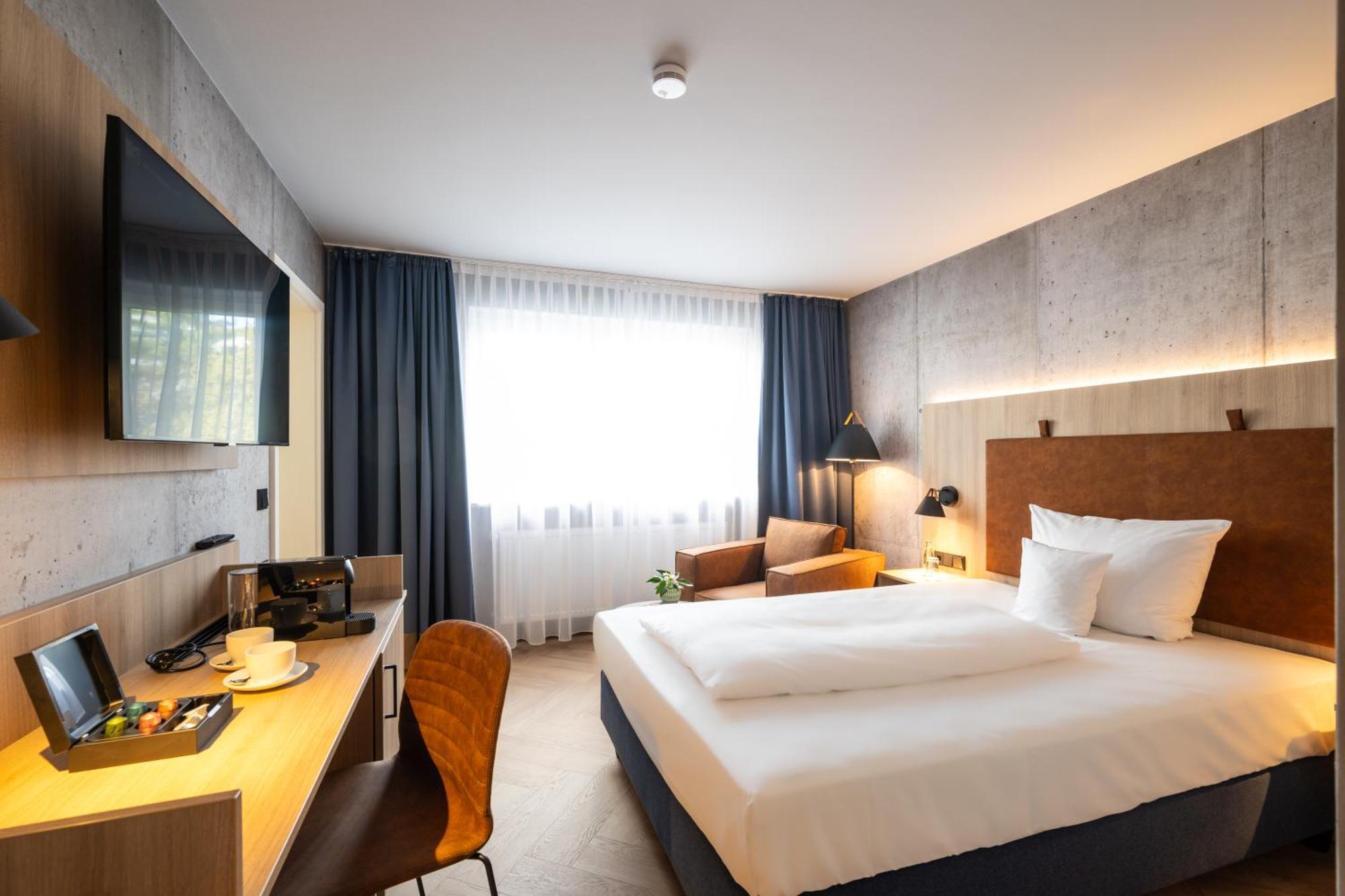 Hotel Herzogspark هيرتسوجيناوراخ المظهر الخارجي الصورة