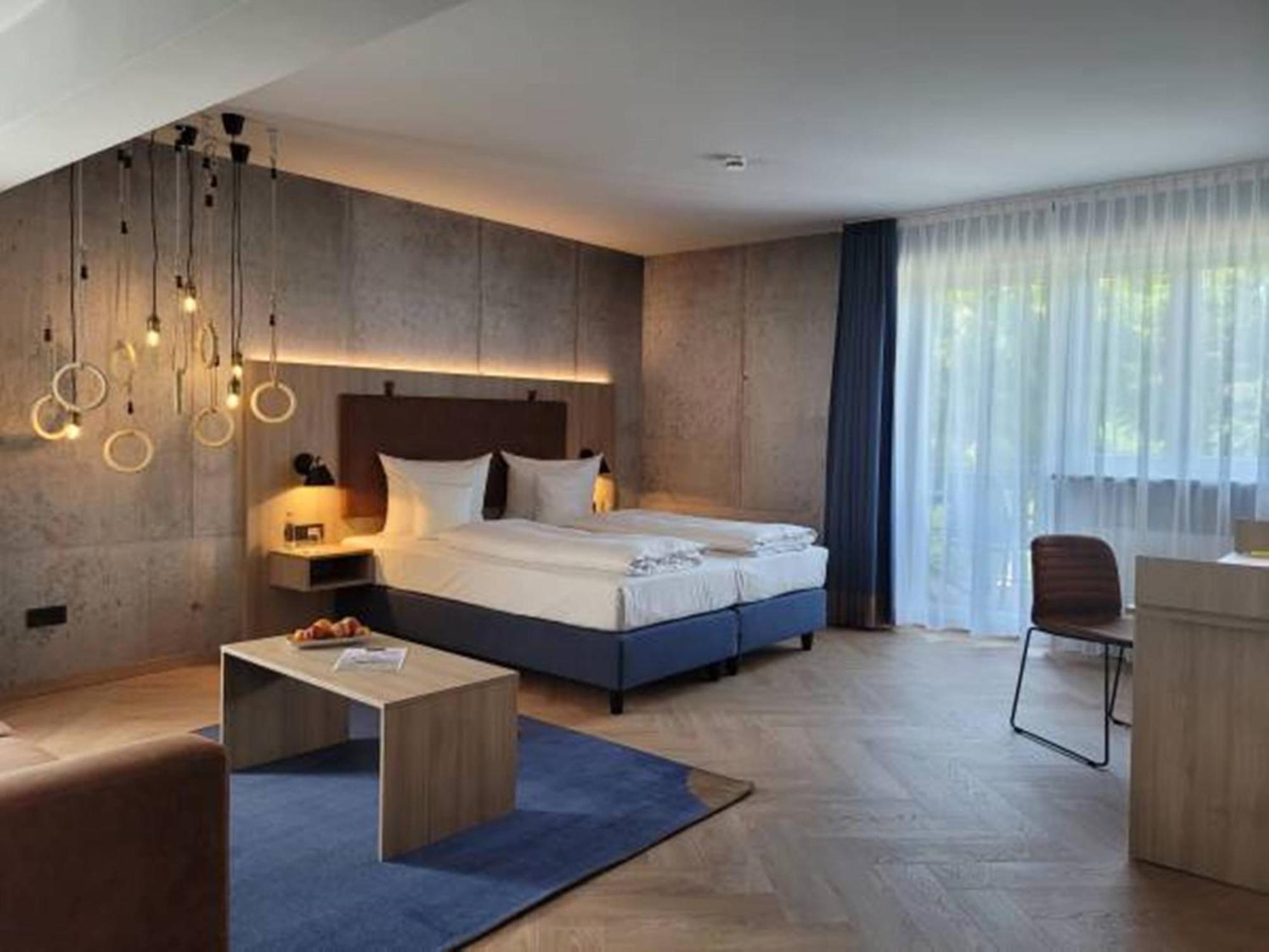 Hotel Herzogspark هيرتسوجيناوراخ المظهر الخارجي الصورة